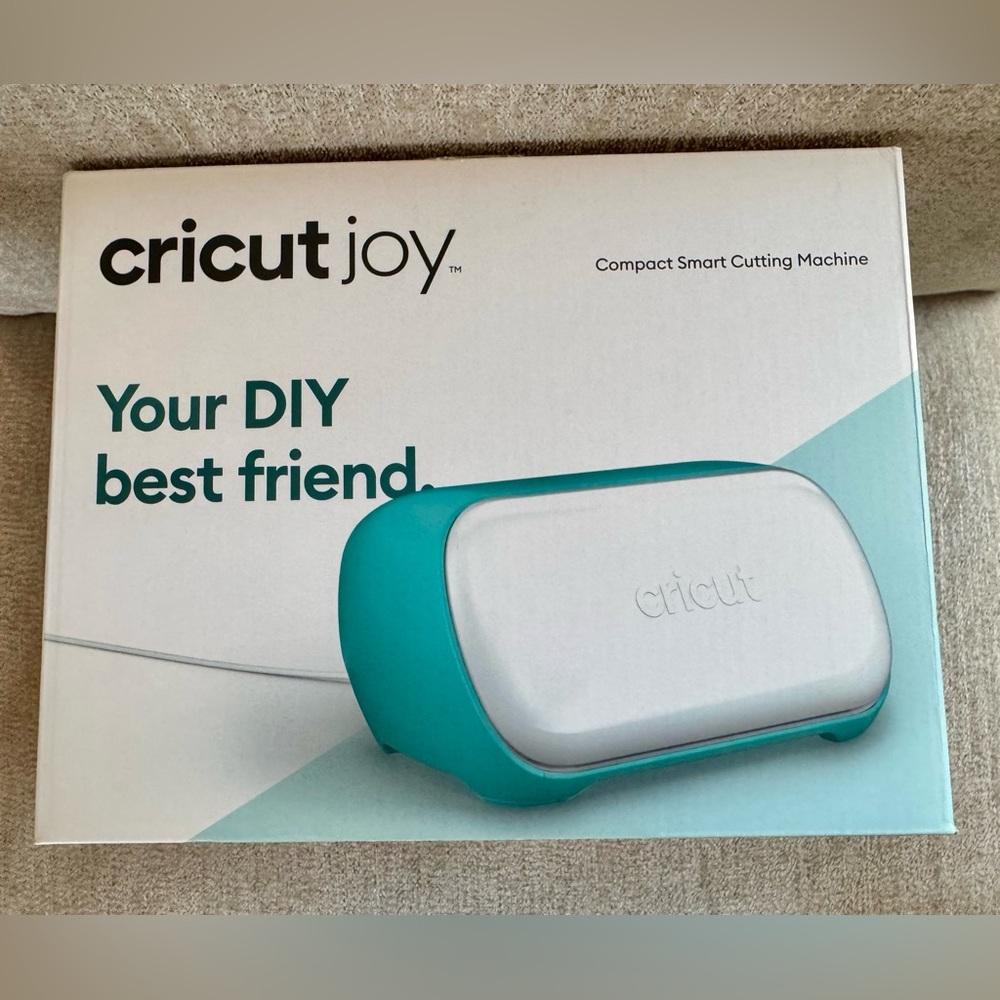 Cricut Joy Bundle Cutting Machine AND Supply Lot!